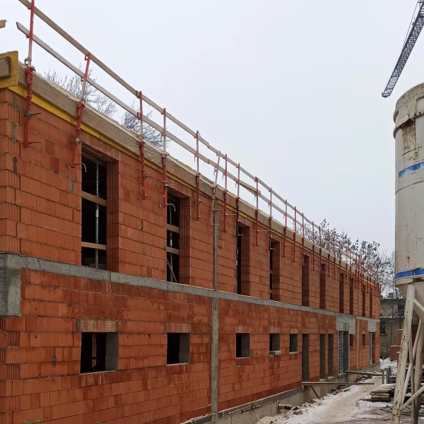 V Tuchoměřicích vyrůstá apartmánový dům